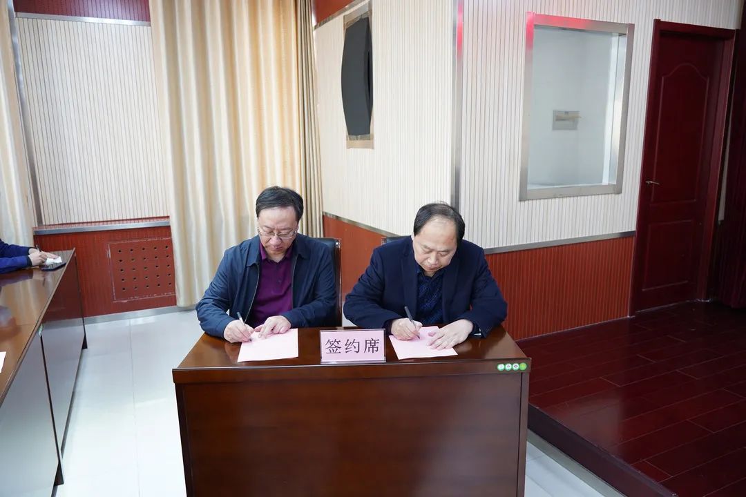 1648608432550923.jpg 640.jpg