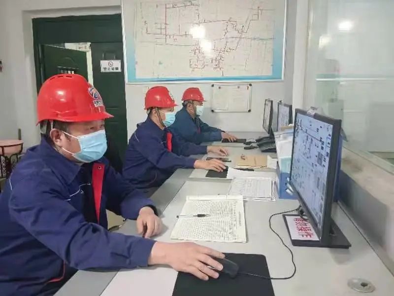 1648609575228274.jpg 640.jpg