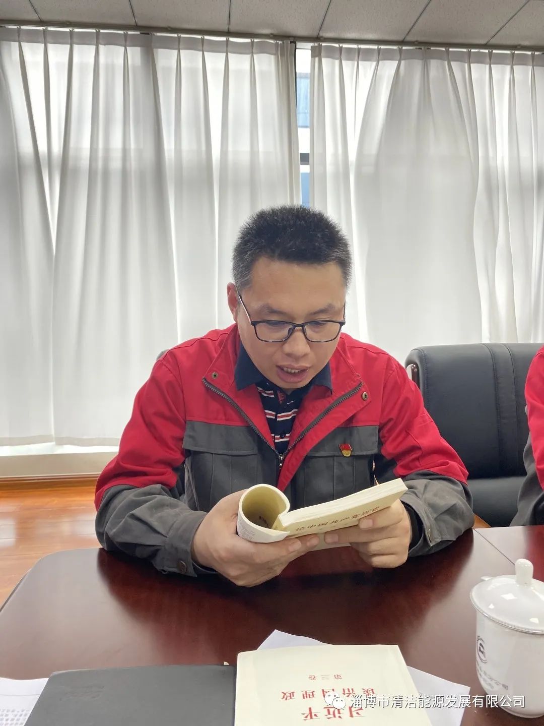 1648612438176128.jpg 640.jpg