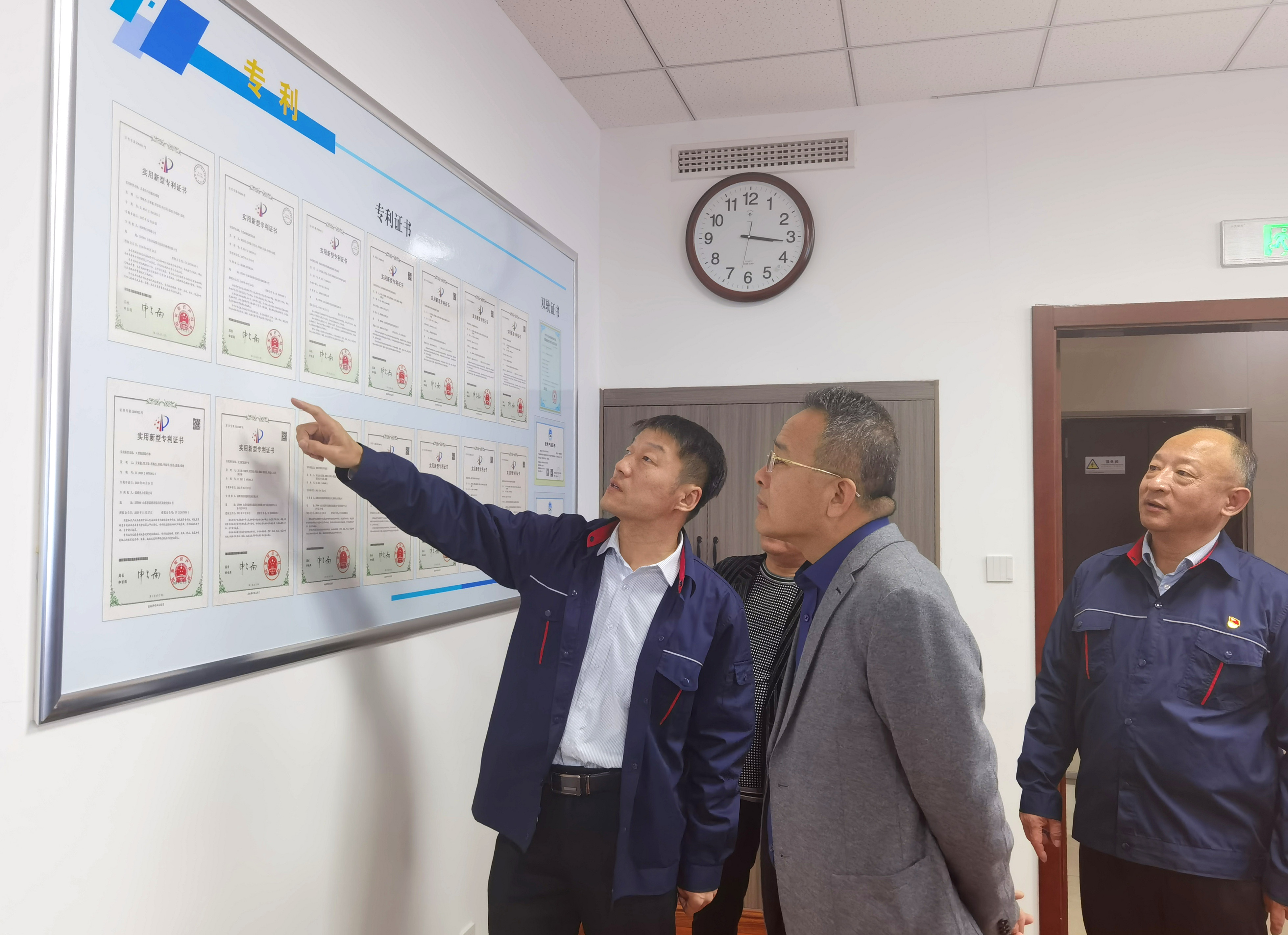 1666942554623145.jpg 2.jpg